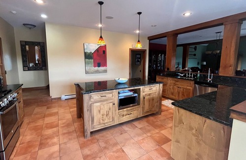 Wilmington House | Spectacular 4 Season Home On Spruce Lake Near Mt. Snow