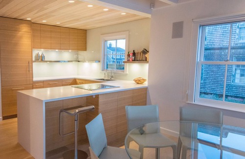 Provincetown House | Spectacular Beachfront West End Home