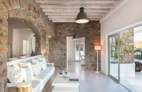 Kalafatis Villa | Spectacular Kalafatis Villa | 14 Bedrooms | Villa Vibhu | Private Jacuzzis &.