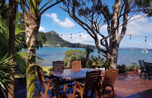 Whangarei Heads House | Spectacular location! Full house in unbeatable seaside sun-drenched location