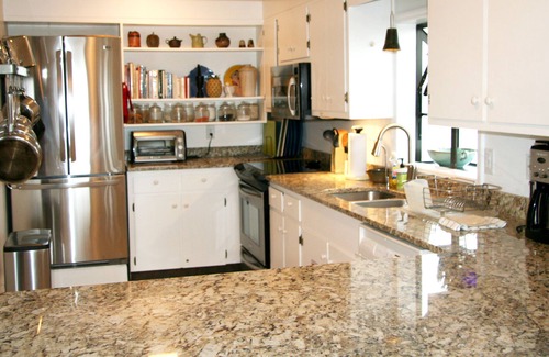 Fairview House | Spectacular Mountain Views, Near Asheville, Big Decks, Hot Tub, WiFi