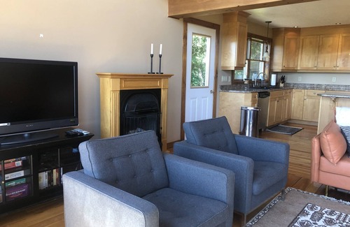 Newport Center House | Spectacular Mountain Views from this Chalet Near Ski Resort and Lake