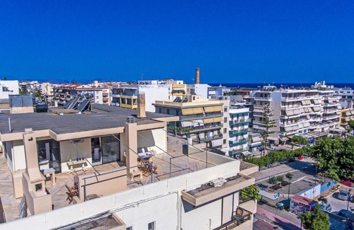 Rethymno Apartment | Spectacular Penthouse Apt at Rethymnon Beach