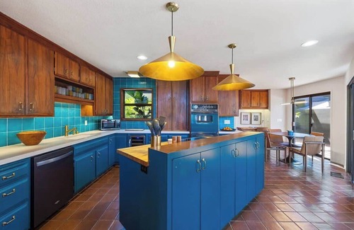 Santa Rosa House | Spectacular & Secluded Wine Country Estate
