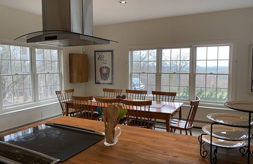 New London House | Spectacular Views and Sunsets in the Lake Sunapee Region