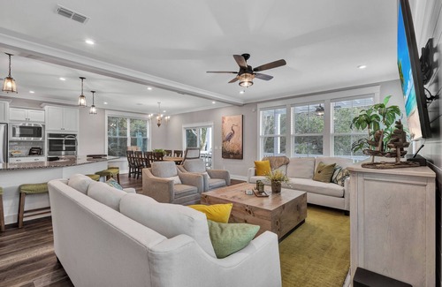 Palmetto Dunes House | Spinners End | 6 Talon Court @ Fish Haul Beach | Pool & Spa | Ocean View | Walk to Beach