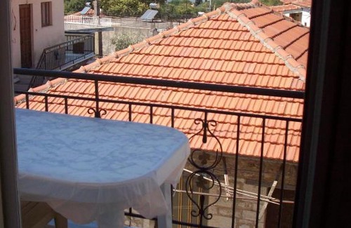 Monastiraki Apartment | Spiros