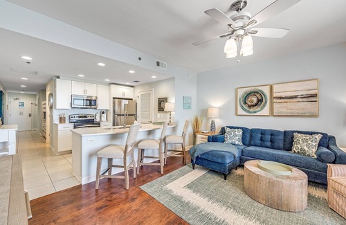 West Panama City Beach Condo | Splash Resort, Gulf Front with on-site Water Park and Lazy River Pool