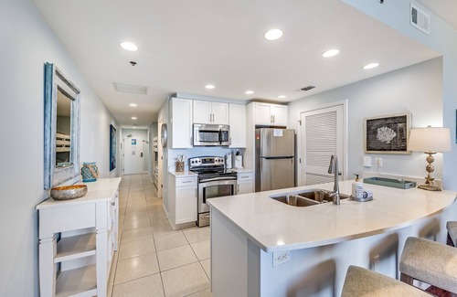 West Panama City Beach Condo | Splash Resort, Gulf Front with on-site Water Park and Lazy River Pool