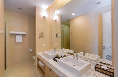 Mai Khao Villa | Splash Villa by Villacarte