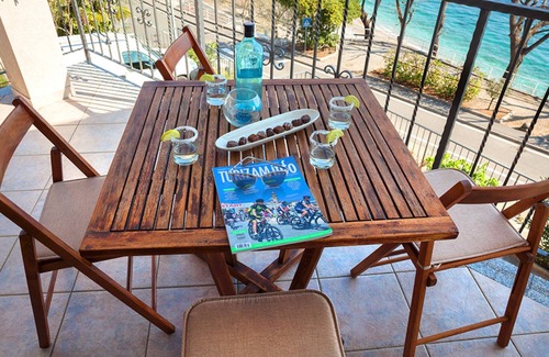 Medveja Apartment | Splendid Beachfront Medveja Apartments