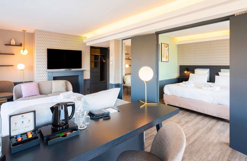 Annecy Old Town Hotel | Splendid Hotel Lac d'Annecy - Handwritten Collection