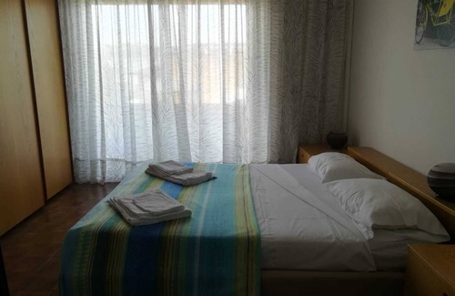 Sirmione Apartment | SPLENDID LAKE FRONT LOCATION 500MT FROM THE CASTLE OF SIRMIONE