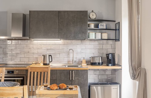 Quartiere XI Portuense Apartment | SPQR Luxury Appartments - Rome, Italy