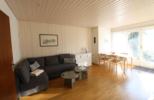 Gordola House | Spring House