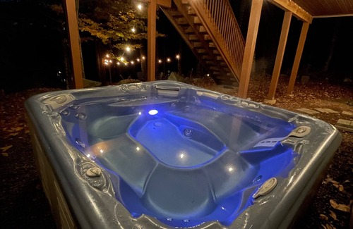 Lake Ariel House | Spring & Summer in the Poconos! Grill, Firepit, Hot Tub, Pools, Beach, Golf MORE