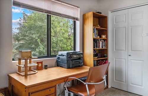 Peoria House | Spring Training! Amenities Galore! Heated Pool, Game Room, Putting Green