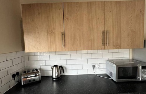 Hull House | Springbank House 10 mins from Hull