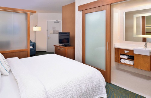 Voorhees Hotel | SpringHill Suites by Marriott Voorhees Mt. Laurel/Cherry Hil