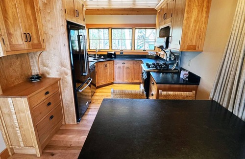 Holderness Cabin | Squam Lakeside Cabin