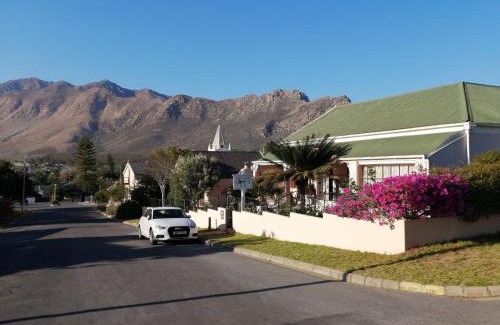 Montagu Bed & Breakfast | Squirrels Corner