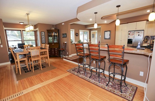 Stillwater House | St. Croix Riverview Home.Walking Distance to Downtown Stillwater