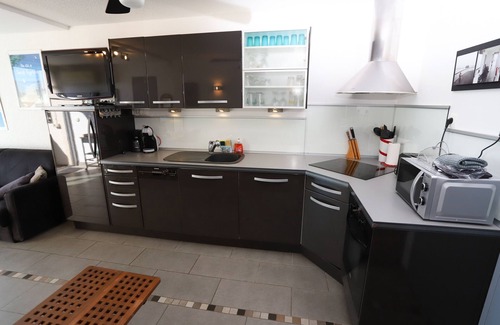 Saint-Cyprien Plage Apartment | St Cyprien Marina view bright apartment for 4 people