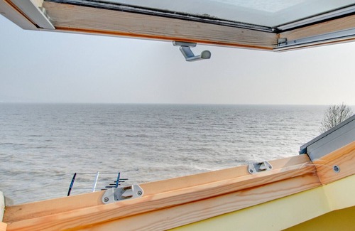 Mumbles House | St Jude's - Two Bedroom House, Sleeps 4