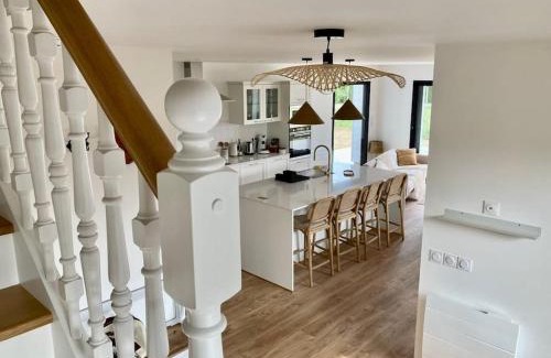 Pleurtuit Villa | St Malo à 15 Min et 10 Min de Dinard