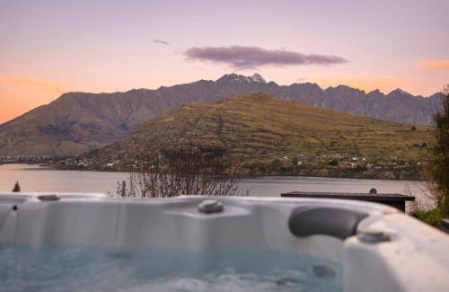 Queenstown House | St Matthews Views Cecil