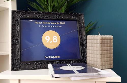 Rione XIV Borgo Apartment | St. Peter Home House