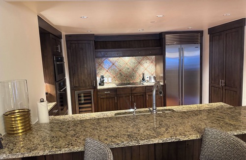 Aspen Condo | St. Regis Residence 2 Bedroom Condo