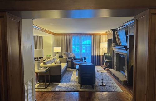 Aspen Condo | St. Regis Residence 2 Bedroom Condo