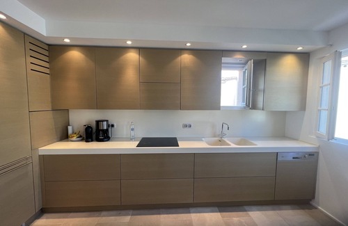 Saint-Tropez Apartment | ST Tropez Plein Centre Appartement Lumineux Avec Parking Place des Lices