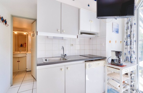 Saint-Vincent-sur-Jard Ski Chalet | St-Vincent-sur-Jard - Swimming pool & Tennis
