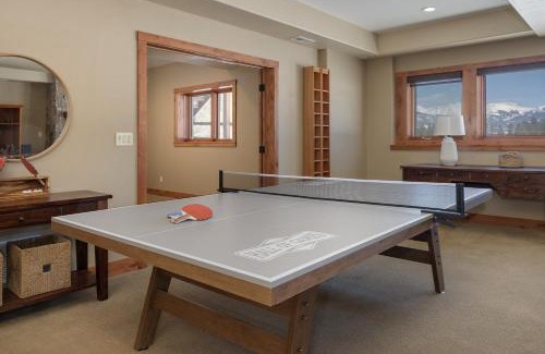 Granby House | Stagecoach Cabin home