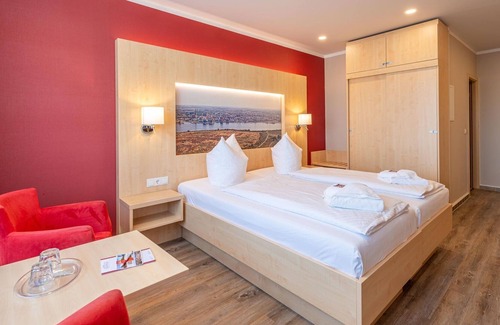 Sudstadt House | Standard Doppelzimmer - Das Hotel an der Stadthalle Rostock