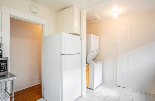 College Terrace House | Stanford Close to Everything!