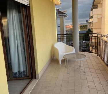 Cosenza House | Stanza Hegel