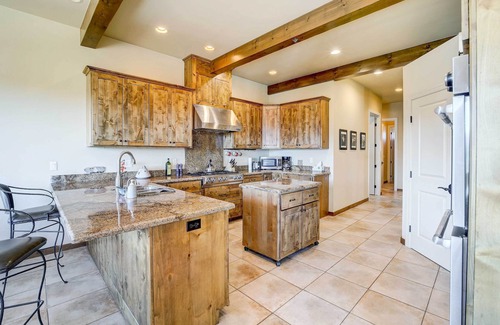 Star Valley House | Star Valley Retreat w/ Hot Tub - Near Hiking