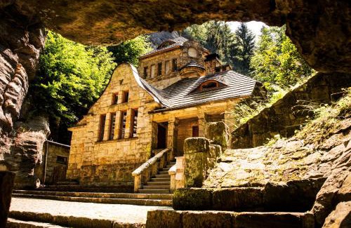 Hrensko House | Stara Plynarna