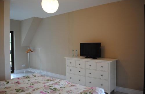 Stare Sady Bed & Breakfast | Stare Sady Chillout Rooms "Pod Jabłoniami"
