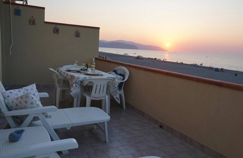 Marchesana Apartment | Starfish