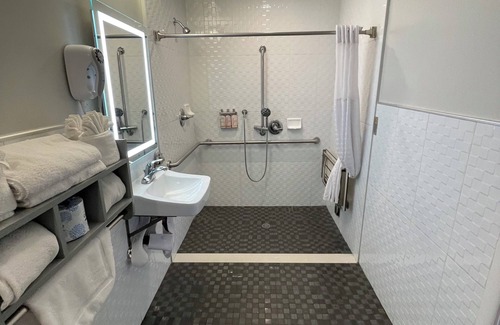 Munras Avenue Hotel | Stargazer Inn and Suites