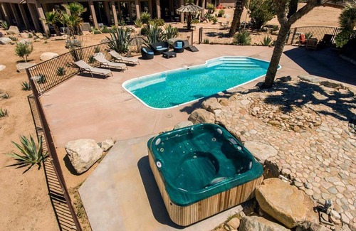 Pioneertown Bed & Breakfast | Starlight Boutique Hotel Pioneertown