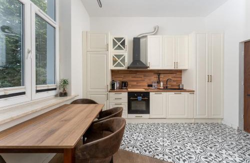 Kazimierz Apartment | Starowiślna Harmony Apartment by BookingHost