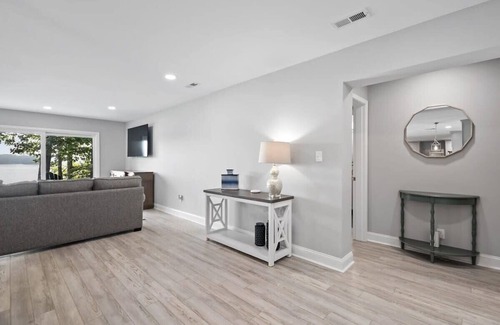 York House | Stay a Wylie on the Lake - Brand New Dock!