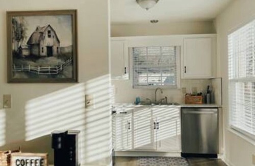 Columbia House | Stay at Magnolia in Columbia