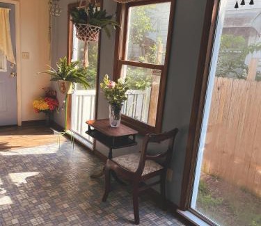 Vincennes Apartment | Stay At Mary's