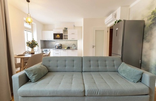 Zizkov Apartment | Stay Inn | A/C Contemporary Comfort-Stylish Base